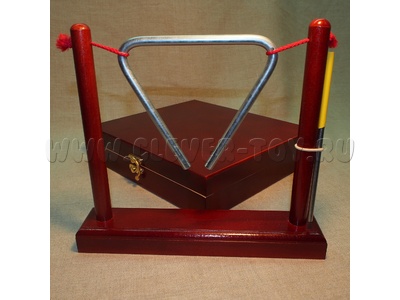 Треугольник музыкальный 14 см, на подставке (диаметр 8мм) Треугольник музыкальный 14 см, на подставке (диаметр 8мм)